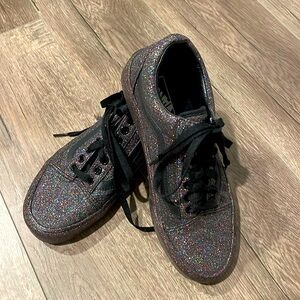 Vans brand new never worn. Size 6.5